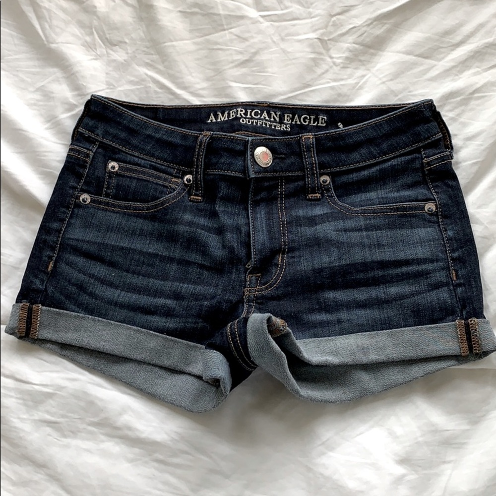 Women’s Size 2 American Eagle Navy Shorts